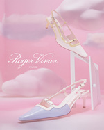 37.2 Paris - 231110_RG_ROGERVIVIER_IsetanCapsule_02_0069_a_1080X1200 _4x5.jpg